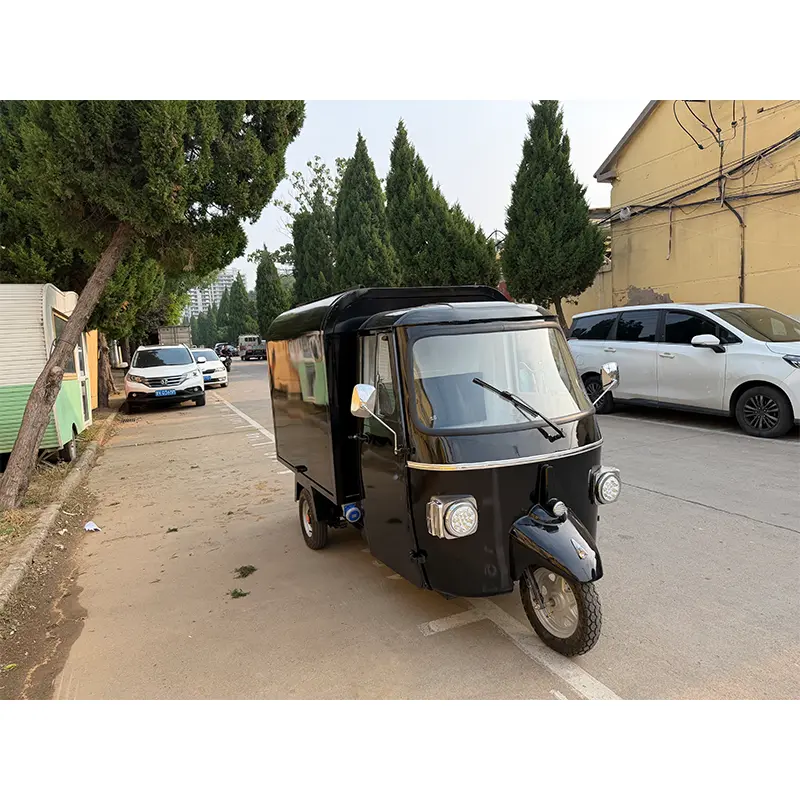 Piaggio elektriska kommersiella varuautomater